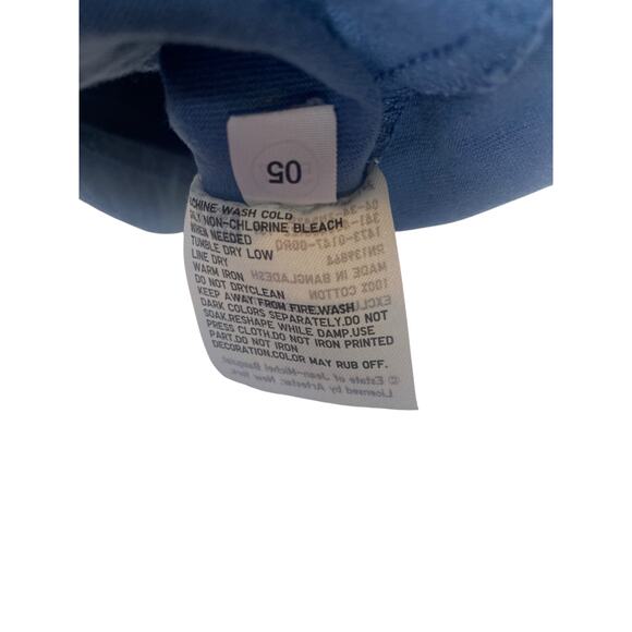 Men's Uniqlo NYC Pop Icon Blue T-shirt Basquiat Dinosaur art  Medium 100% Cotton - Picture 8 of 8